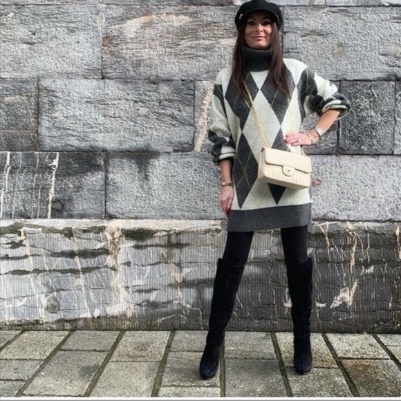 Pringle of Scotland/ H&M Argyle Knit Turtleneck
Sweater Dress XS-Wool Blend - Picture 3 of 13